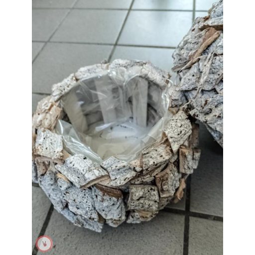 fakéreg virágtartó